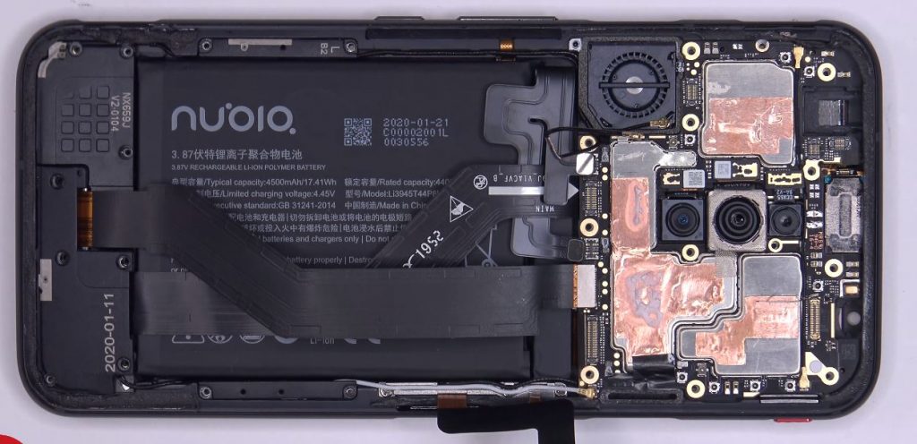 Smartphone Nubia Red Magic 5G 6 red3